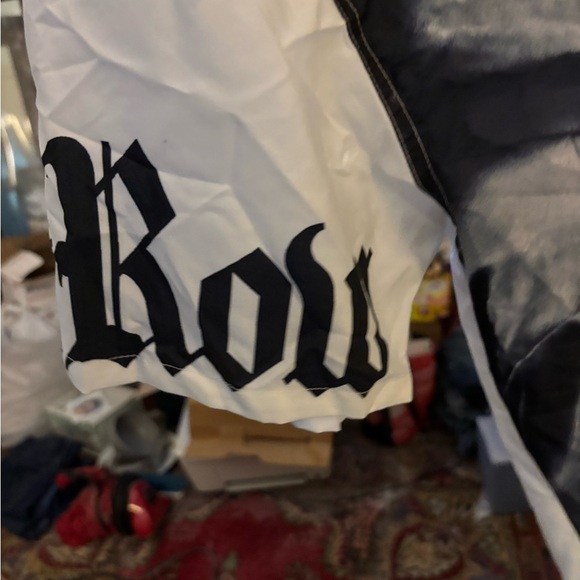 Men's NWT Graphic death row records button down shirt feat: snoop dog - Picture 4 of 6